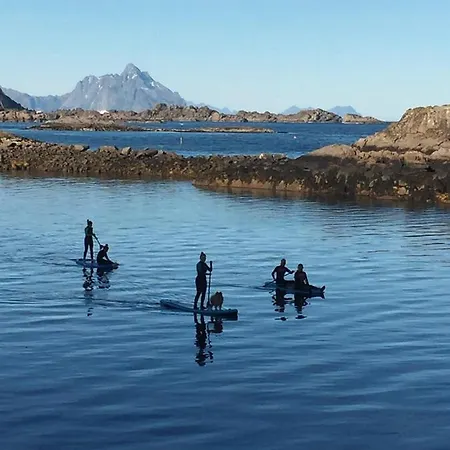 Dyr Tillatt I Vakkert Hus Med Naturomgivelser I Lofoten Holiday home